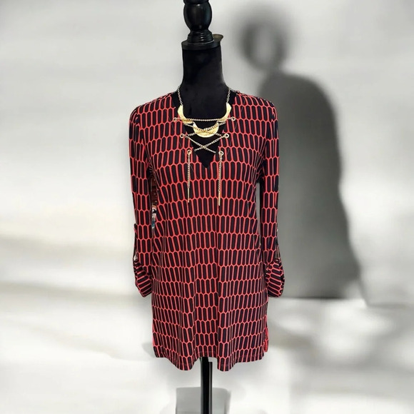 Michael Michael Kors Red Black Geometric Print Gold chain Lace up tunic top - Picture 2 of 8